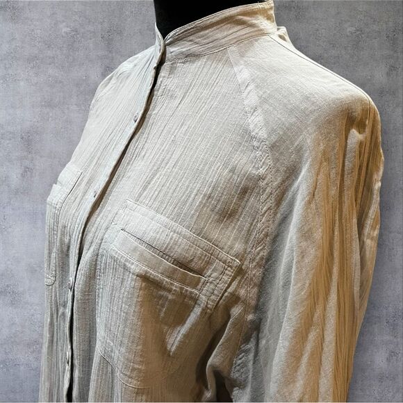 Staring at Stars Light Gray Shirt - Picture 1 of 9